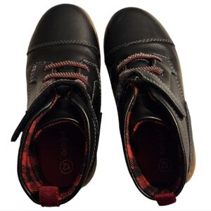 Cat & Jack Unisex Black Adam Style Black/Red Boot Shoes - Size 12